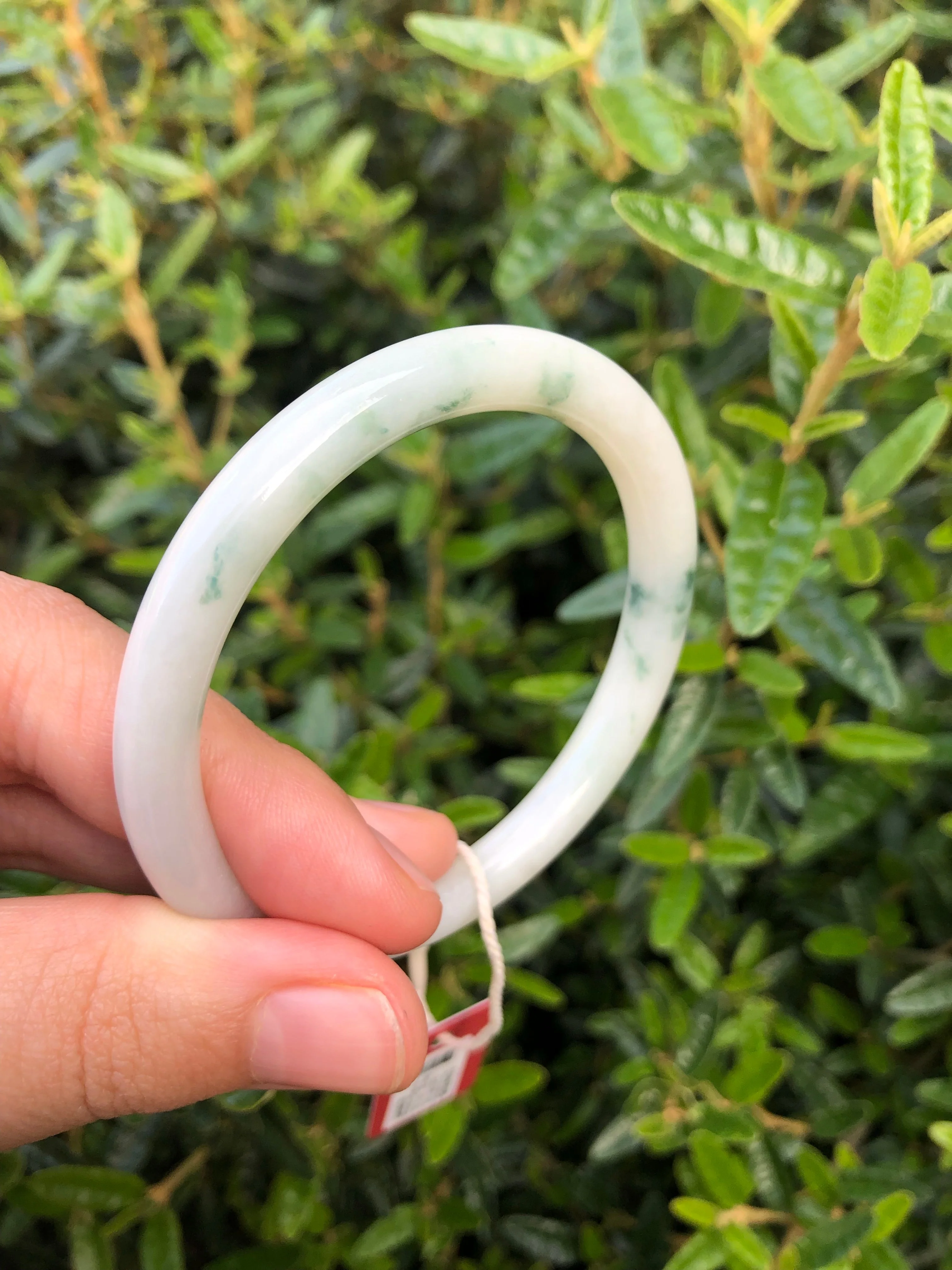 Authentic Natural Flower pattern Jade Bangle Bracelet - 55mm Round - Image 4